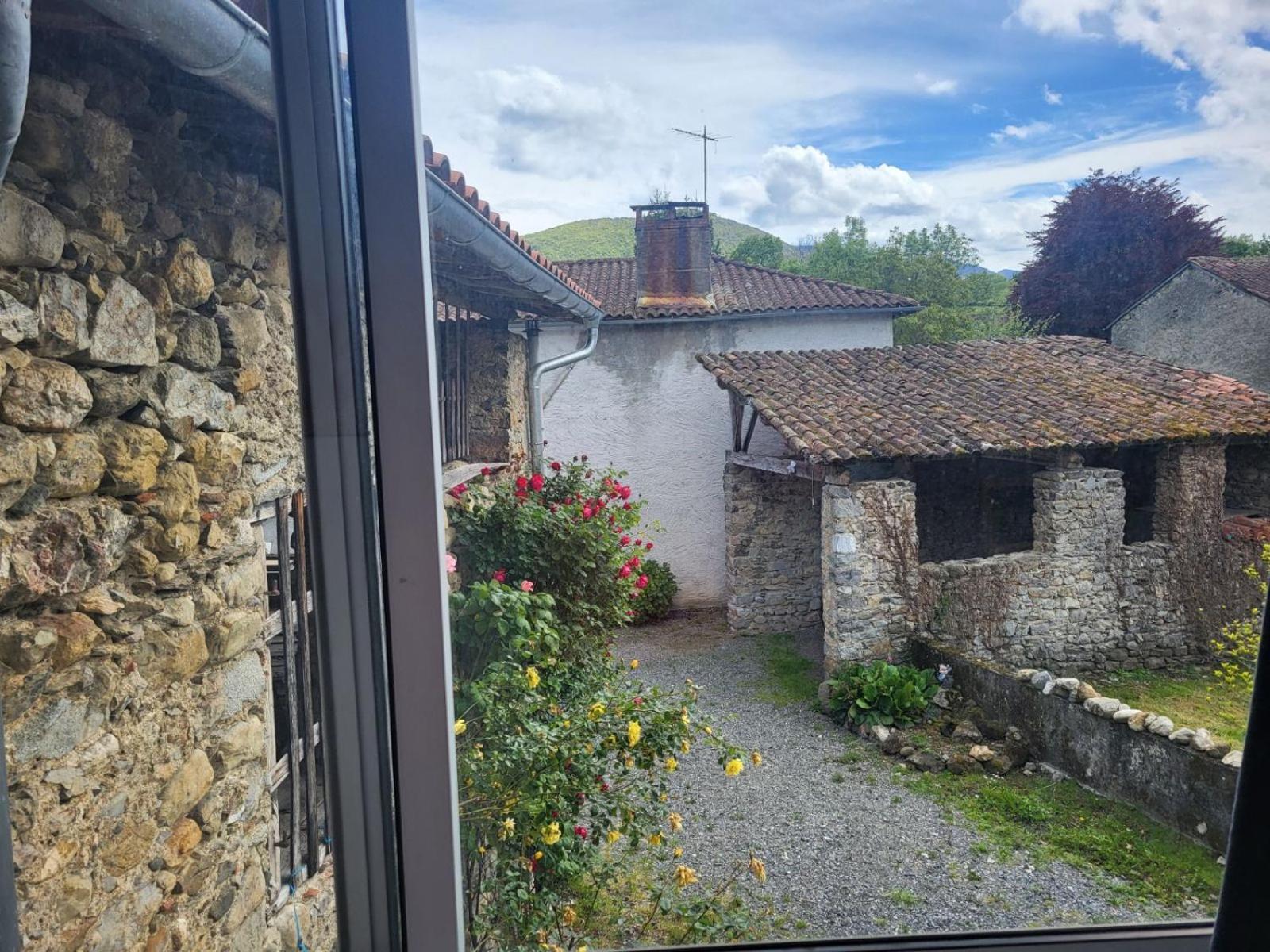 Gite Vallee De Barousse Anla Exterior foto